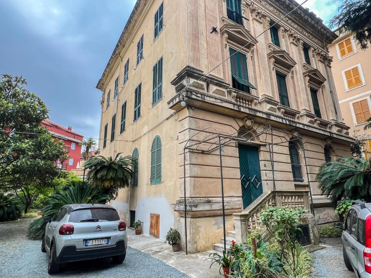 Appartamenti In Villa Del '900 Varazze Exterior foto